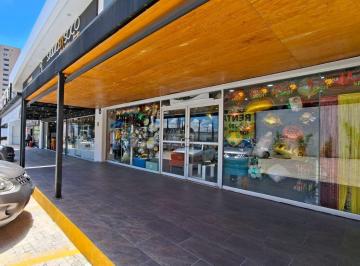 Local comercial · 200m² · Local Comercial en Renta | Plaza Danke | Calzada Zavaleta, Puebla - (4)