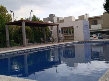 Casa de 3 habitaciones, General Escobedo · Casa en Renta en Canteras Residencial Escobedo Equipada Frente a Parque y Alberca