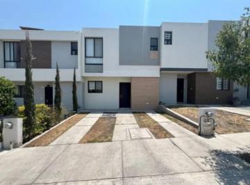 Casa de 2 habitaciones, El Marqués · Casa en Venta Fraccionamiento Zakia El Marques Querétaro