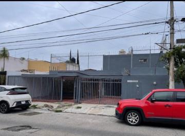 8b5a89e794e219850c7e503cbd9fb9029b20f9479ab023f065d2269733e97ae9 · Casa Renta 414 m² Col. Ladrón de Guevara $53,000