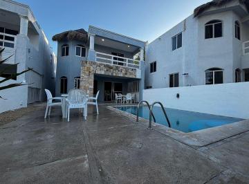 Casa · 220m² · 3 Recámaras · 4 Estacionamientos · Villa Frente Al Mar en San Bruno, Costa Esmeralda, Yucatán