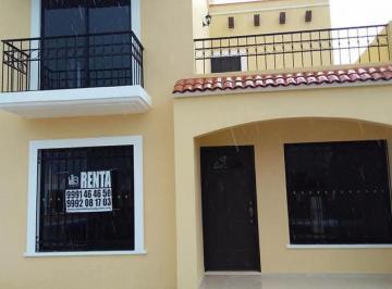 Casa en condominio de 3 habitaciones, Mérida · Residencia en Privada de Gran Sta Fe de 3 Recamaras con 2 Baños Completos