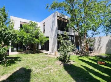 1 · Casa en Venta en Las Barrancas (Detras de Versalles)