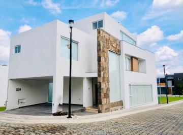 Casa de 4 habitaciones, San Andrés Cholula · Casa en Venta en Lomas de Angelópolis Parque Lima