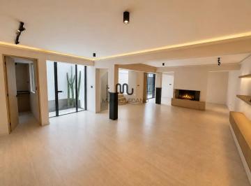 1 · Casa en Condominio en Venta en Lomas de Chapultepec Tipo Townhouse de Lujo, Privada con Seguridad