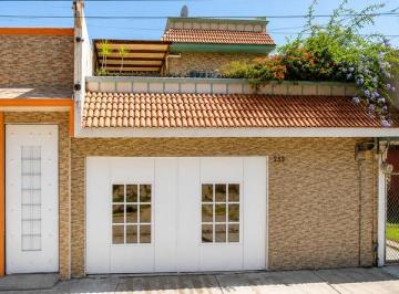 Casa de 4 habitaciones, Coacalco de Berriozábal · Casa en Venta en Villa de Las Flores, San Francisco Coacalco, Estado de Mexico
