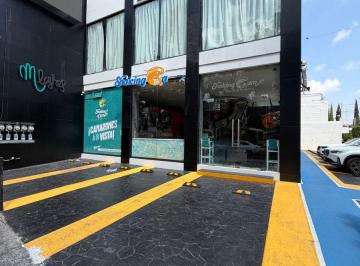 Local comercial , Morelia · Local en Renta Av Camelinas en Planta Baja con Terraza