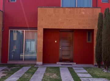Casa en condominio de 4 habitaciones, Ocoyoacac · Casa en Condominio Residencial Agave