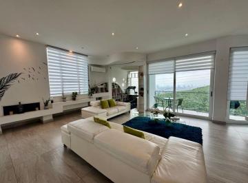 Casa de 9 habitaciones, Monterrey · Casa Separada en Lofts Para Vivir y Rentar en Colonia Dinastía, San Jerónimo, Mty, Nl