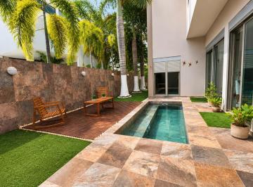 Casa de 3 habitaciones, Mérida · Casa en Renta en El Yucatán Country Club (Amueblada Opcional)