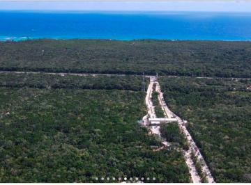 Terreno / Lote · 660m² · Terreno en Venta Playa del Carmen