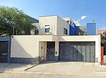 Casa de 4 habitaciones, San Miguel de Allende · Casa en Venta en Av Paseo Real, La Lejona, San Miguel de Allende, Guanajuato