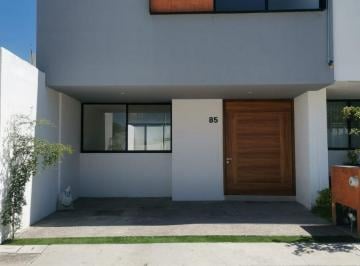 Casa en condominio de 3 habitaciones, Zapopan · Casa en Renta en Coto Sotavento Altavista Zapopan 3 Recámaras, roof Garden