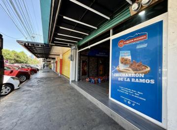 Edificio · 1561m² · 8 Recámaras · Edificio Comercial en Venta en Satélite | Inversión con Flujo Activo