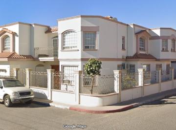 Casa en Venta de 5 habitaciones Valle Dorado · Venta de Casa en Baja California Colvale Dorado Ensenada