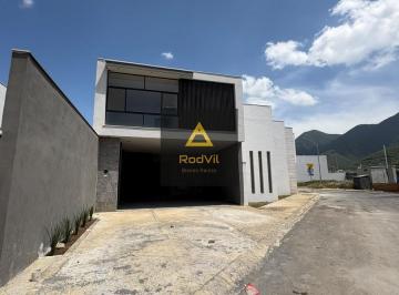 Casa · 234m² · 3 Recámaras · 2 Estacionamientos · Casa en Venta Vientos del Vergel