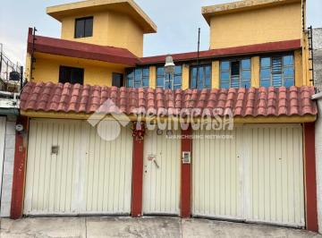 Foto · Casa - Venta