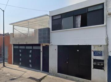 Casa de 3 habitaciones, Morelia · Casa en Venta Cuauhtémoc, Morelia, Michoacán