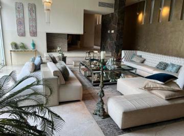 Casa de 3 habitaciones, Huixquilucan · Lujosa Residencia de Diseño Contemporáneo en Venta o Renta en Bosques de La Herradura