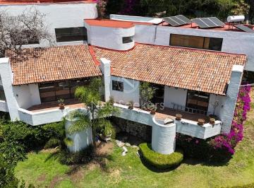 Casa de 3 habitaciones, Valle de Bravo · Casa en Venta en Valle de Bravo