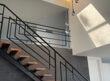 Casa · 235m² · 3 Recámaras · 3 Estacionamientos · Casa en Renta Zona Altozano