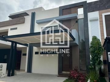 Casa · 186m² · 4 Recámaras · 2 Estacionamientos · Casa en Fraccionamiento Residencial Rio