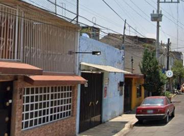 Casa de 4 habitaciones, Tláhuac · Venta de Casa en Tlahuac Col Las Arbolesdas Cdmx