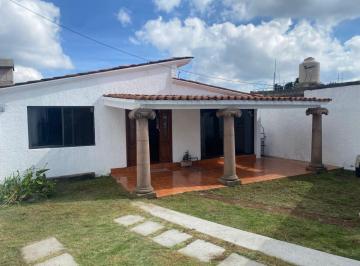 Casa de 3 habitaciones, Huitzilac · Casa en Venta en Tres Marías, Morelos