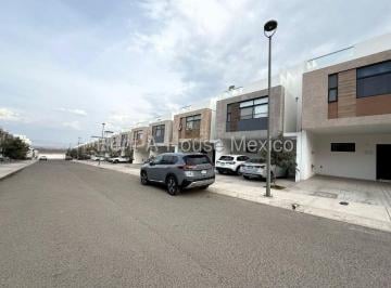 Casa en condominio de 3 habitaciones, El Marqués · Casa en Renta en Zibatá | Frente Al Parque Nandú | 3 Recámaras y Amenidade