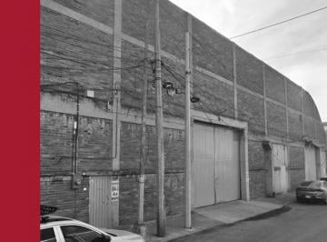 Bodega comercial · 374m² · Bodega en Segundo Piso Calle Plasticos