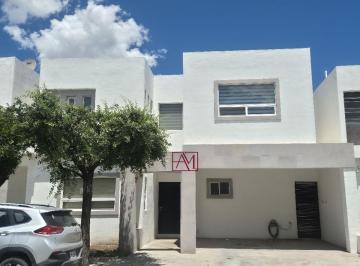 Casa de 3 habitaciones, Saltillo · Casa en Venta, Sector Privado. Norte.