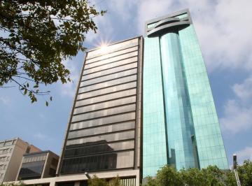 Local comercial · 696m² · Local en Tabacalera