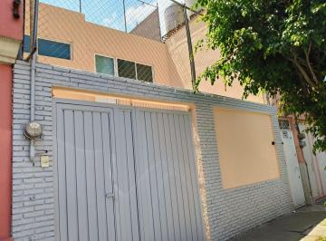 Casa de 3 habitaciones, Azcapotzalco · Casa en Venta Clavería Totalmente Renovada