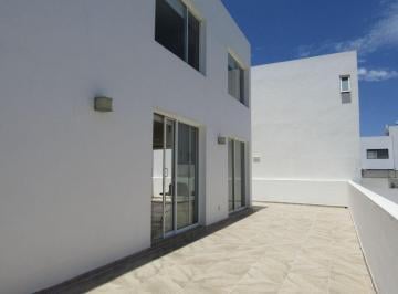 Casa de 2 habitaciones, El Marqués · Venta, Casa Duplex de Dos Niveles con Terraza, El Marqués, Querétaro