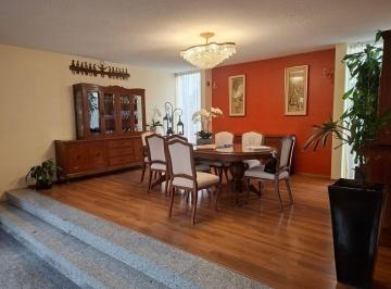 Casa en condominio de 3 habitaciones, Huixquilucan · Casa en Cerrada en La Herradura