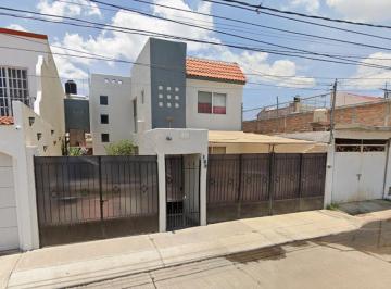 Casa de 3 habitaciones, Aguascalientes · Casa en Venta en Colonia Montebello Aguascalientes