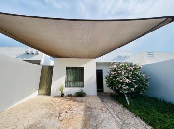 Casa · 76m² · 2 Recámaras · 1 Estacionamiento · Casa de Una Planta Amueblada en Renta en Las Américas