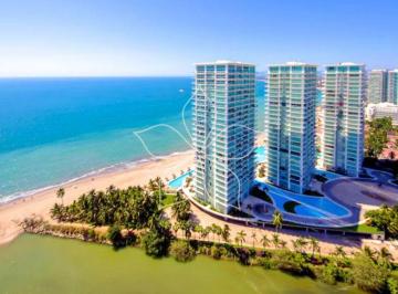 Departamento de 4 habitaciones, Puerto Vallarta · Departamento Amueblado en Venta, Venetian, Puerto Vallarta, Jal.