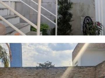 1 · Casa en Venta en Privada La Muralla Valle Oriente