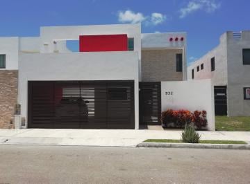 Casa de 3 habitaciones, Mérida · Casa Remodelada en Venta Totalmente Equipada 2 Plantas