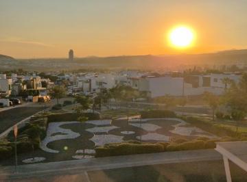 Casa · 252m² · 3 Recámaras · 3 Estacionamientos · Venta Casas Queretaro Juriquilla Lomas de Juriquilla Espectacular Vista Ananga Preventa