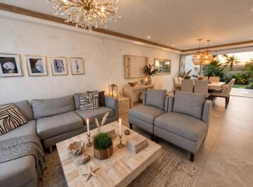 Casa de 3 habitaciones, Cuernavaca · En Venta Casa Sola en Lomas de La Selva