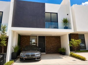 Casa en condominio de 4 habitaciones, Morelia · Hogar Altozano 4 Recamaras con Espacios Amplios Excelente Zona Para Familias Que Buscan Lo Mejor