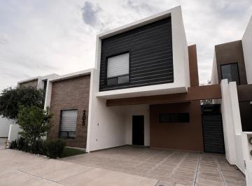 1 · Casa en Renta/fraccionamiento Privado Al Norte / Rivera del Valle