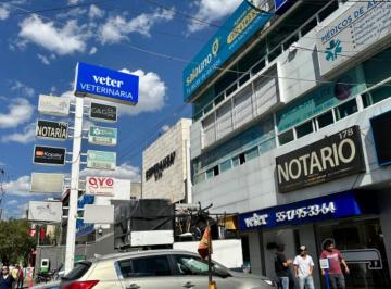 Local en centro comercial , Naucalpan de Juárez · Consultorio Local en Renta en Satelite Circuito Medicos