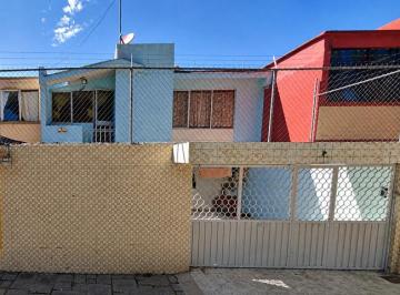 Casa de 3 habitaciones, Puebla · Casa en Venta en Plazas Amalucan, Puebla, Puebla