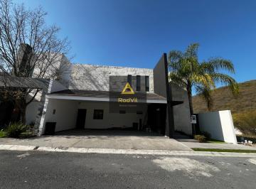 Casa · 3 Recámaras · 2 Estacionamientos · Casa en Venta Sierra Alta