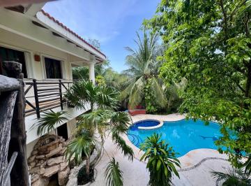 Quinta de 10 habitaciones, Tulum · Quinta en Venta en Tulum Centro