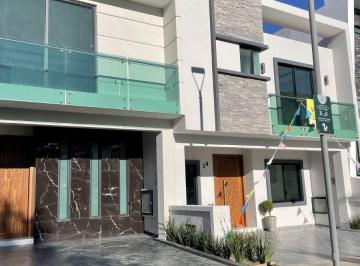 Casa de 4 habitaciones, Zapopan · Casa en Venta La Cima en Zapopan