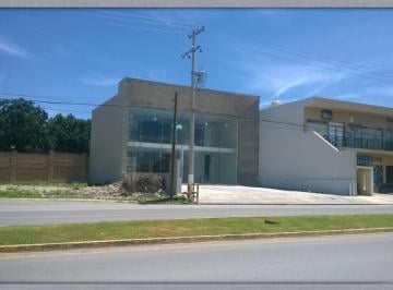 Local comercial , Saltillo · Local - Edificio Comercial Espectacular
